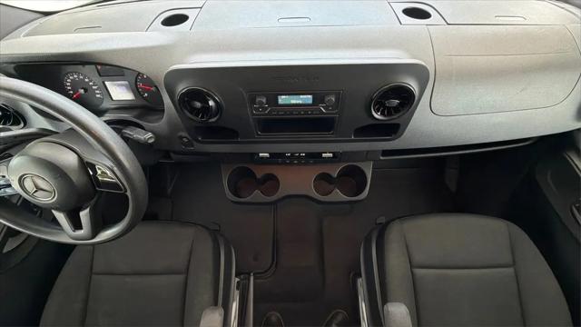 2021 Mercedes-Benz Sprinter 2500 High Roof V6