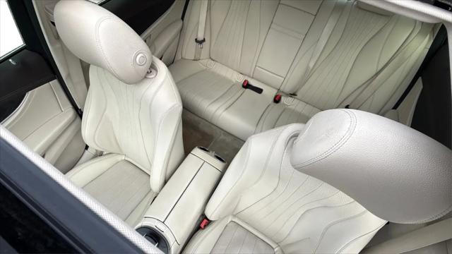 2018 Mercedes-Benz E-CLASS E 300 E 300