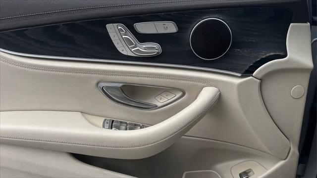 2018 Mercedes-Benz E-CLASS E 300 E 300