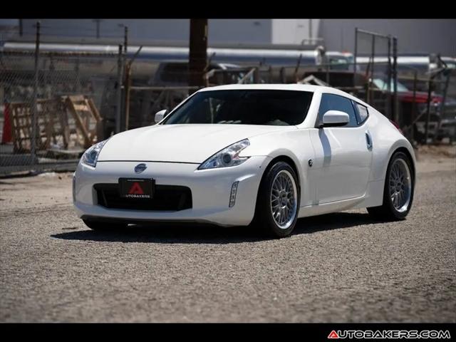 2017 Nissan 370Z Base