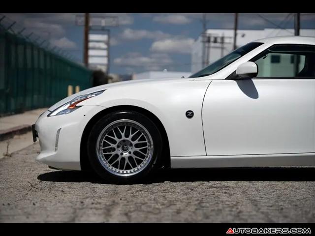 2017 Nissan 370Z Base