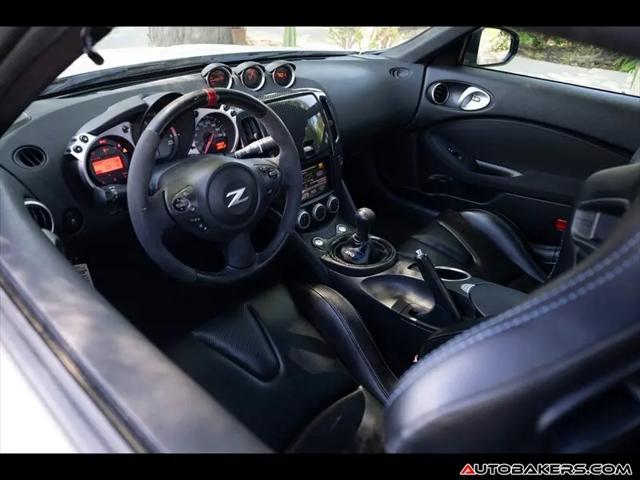 2017 Nissan 370Z Base