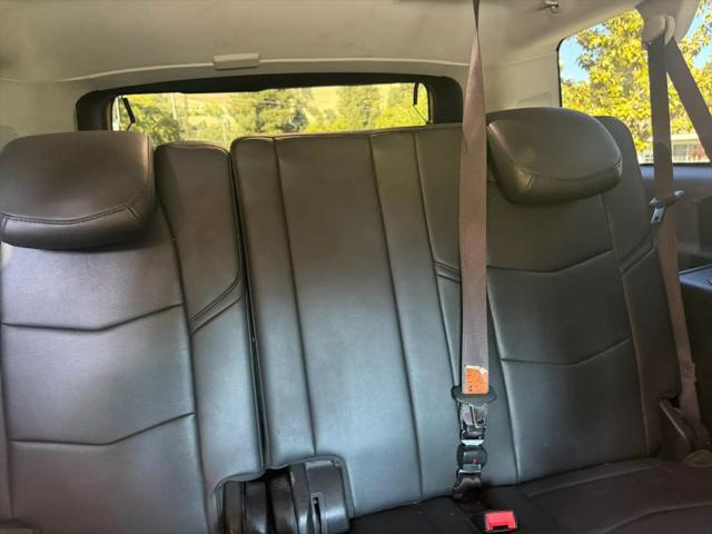 2017 Cadillac Escalade ESV Luxury