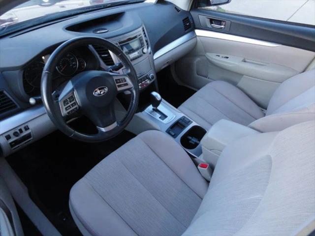 2013 Subaru Legacy 2.5i Premium