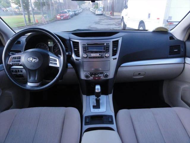 2013 Subaru Legacy 2.5i Premium