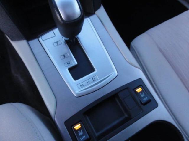 2013 Subaru Legacy 2.5i Premium