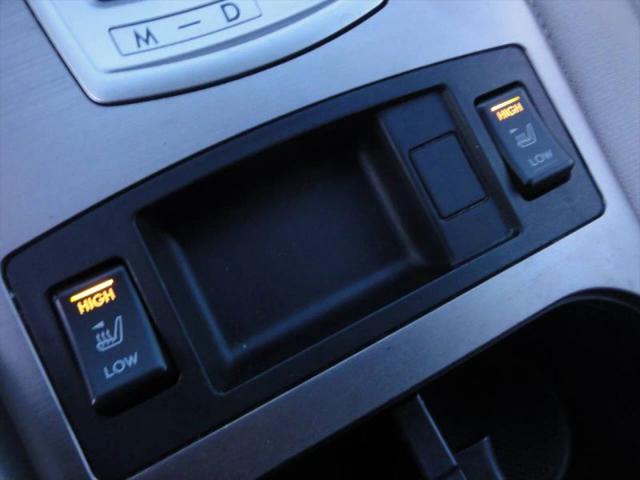 2013 Subaru Legacy 2.5i Premium