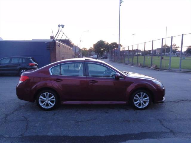 2013 Subaru Legacy 2.5i Premium