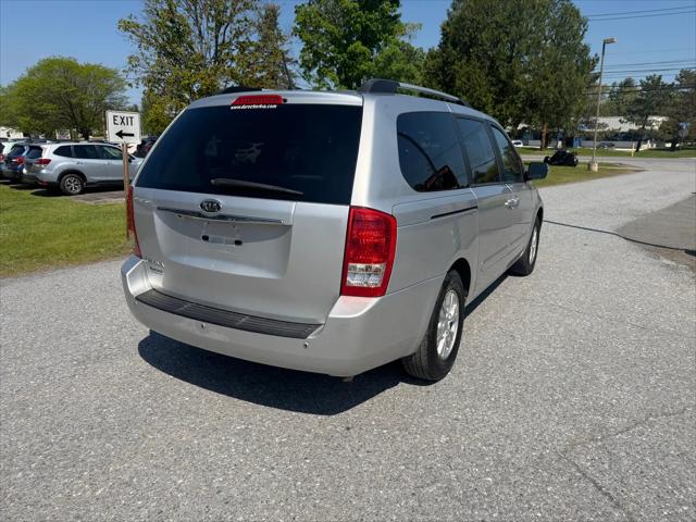 2012 Kia Sedona LX
