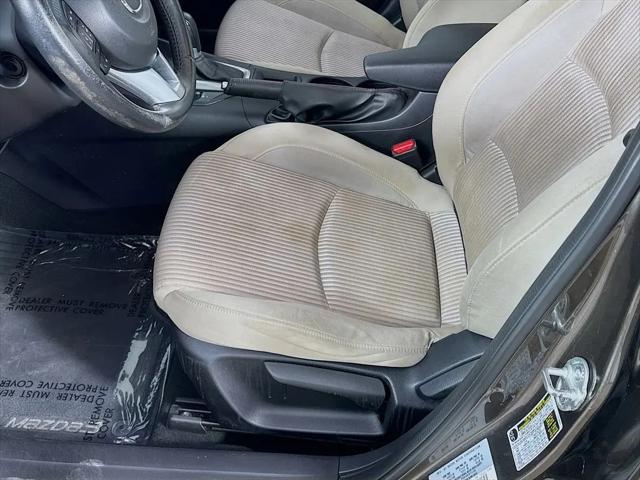 2014 Mazda Mazda3 i Touring
