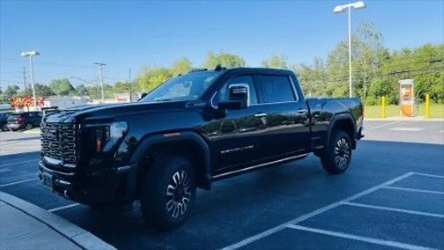 2025 GMC Sierra 3500HD Crew Cab, Standard Bed, Denali Ultimate, 4WD for sale in East Petersburg, PA