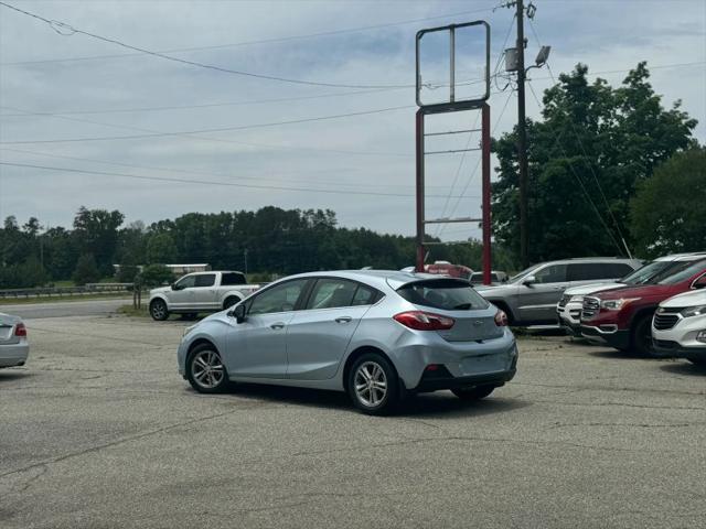 2017 Chevrolet Cruze LT Auto