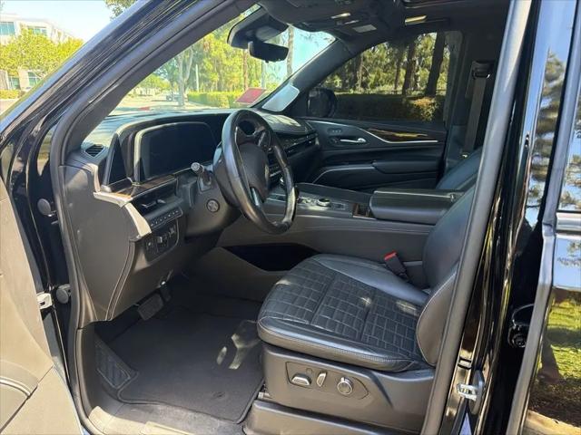 2023 Cadillac Escalade ESV 4WD Sport Platinum