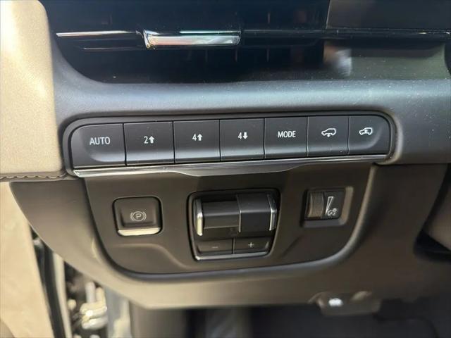 2023 Cadillac Escalade ESV 4WD Sport Platinum