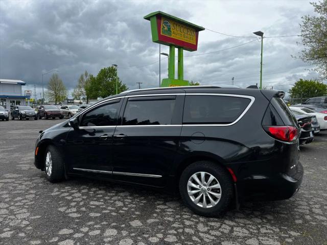 2019 Chrysler Pacifica Touring L for sale in Eugene, OR
