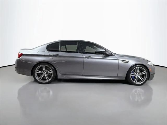 2013 BMW M5 Standard