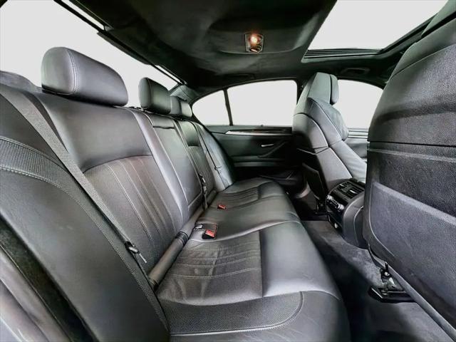 2013 BMW M5 Standard