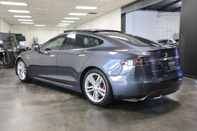 2015 Tesla Model S P85D