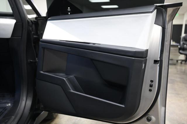2024 Tesla Cybertruck All-Wheel Drive