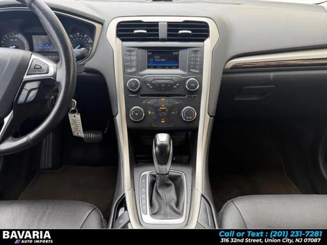 2014 Ford Fusion SE