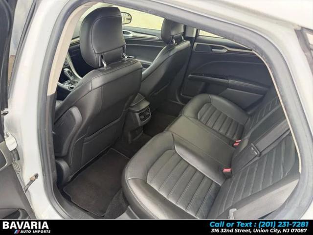 2014 Ford Fusion SE