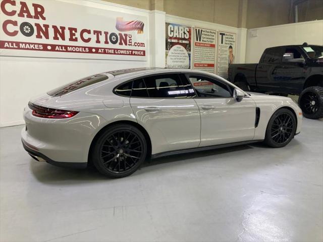 2018 Porsche Panamera Base