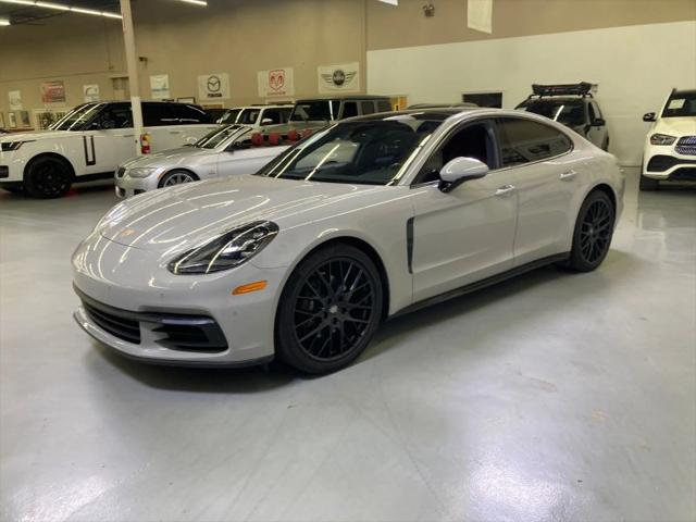 2018 Porsche Panamera Base