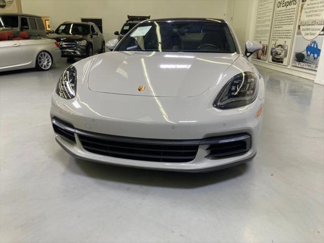 2018 Porsche Panamera Base