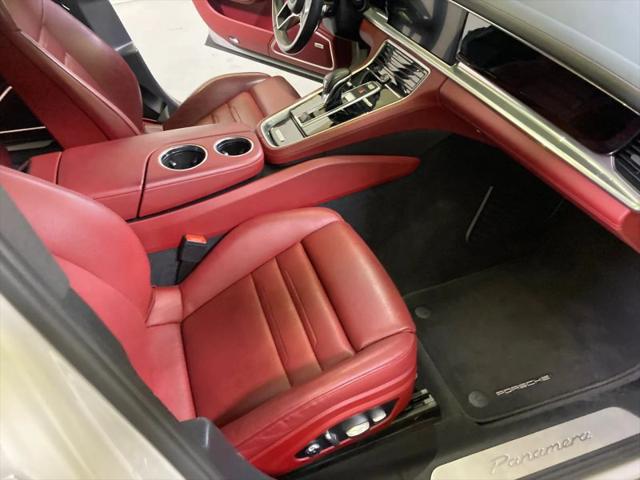 2018 Porsche Panamera Base