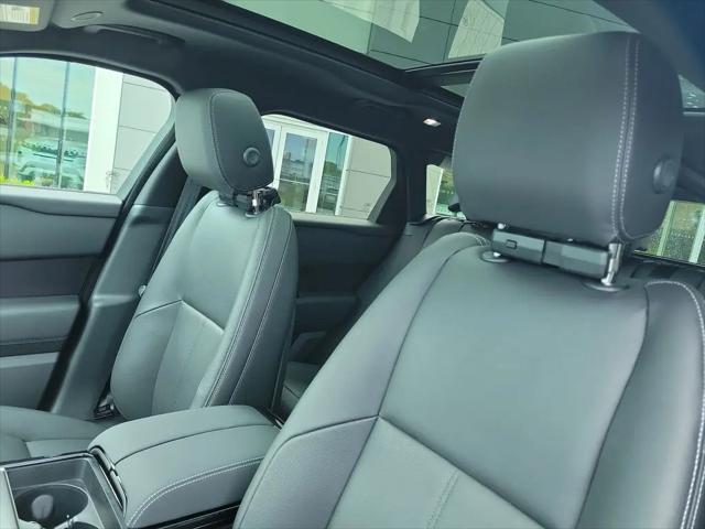 2026 Land Rover Range Rover Velar Belgravia Edition