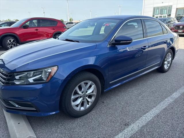 2017 Volkswagen Passat 1.8T S for sale in Shiloh, IL