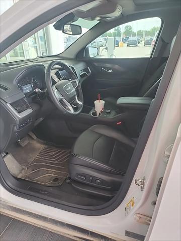 2024 GMC Terrain AWD SLT