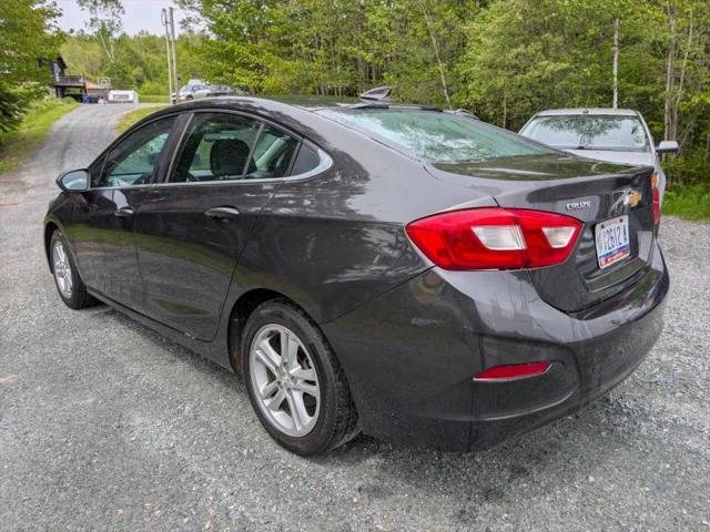2017 Chevrolet Cruze LT Auto