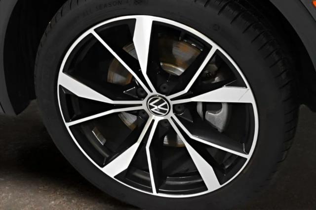 2022 Volkswagen Tiguan 2.0T SEL R-Line