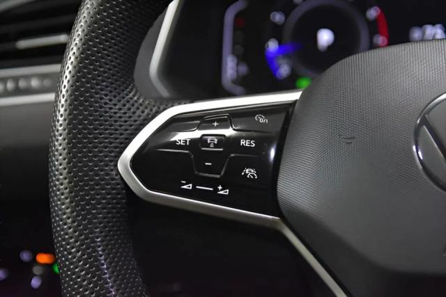 2022 Volkswagen Tiguan 2.0T SEL R-Line