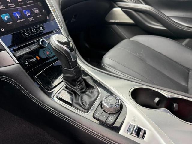 2017 INFINITI Q60 3.0t Premium