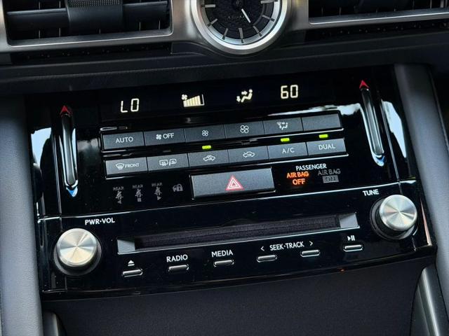 2022 Lexus IS 300 300