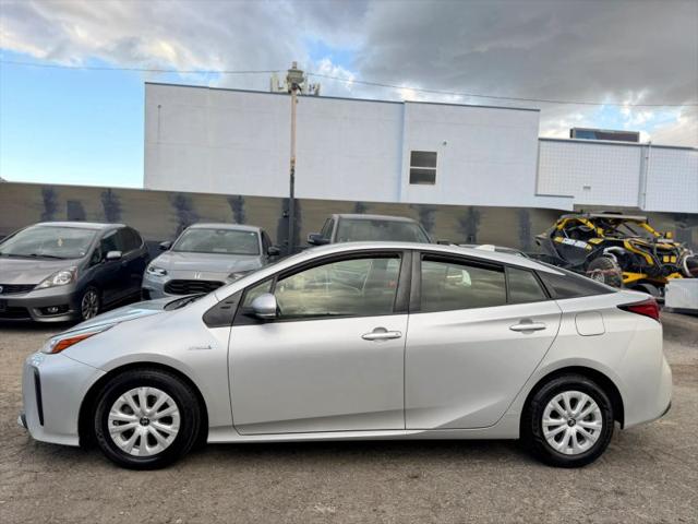 2021 Toyota Prius L Eco