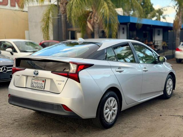 2021 Toyota Prius L Eco