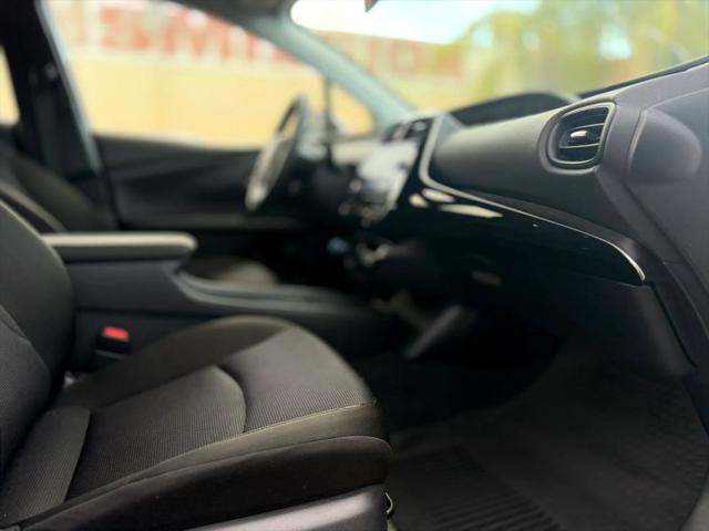 2021 Toyota Prius L Eco