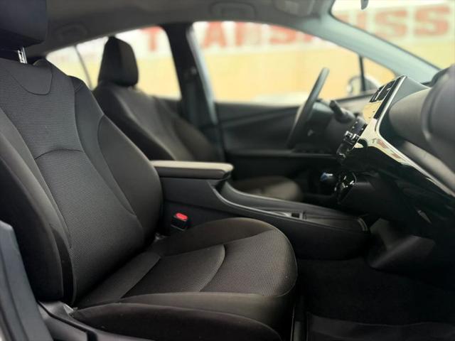 2021 Toyota Prius L Eco