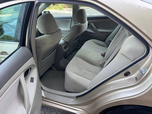 2010 Toyota Camry LE