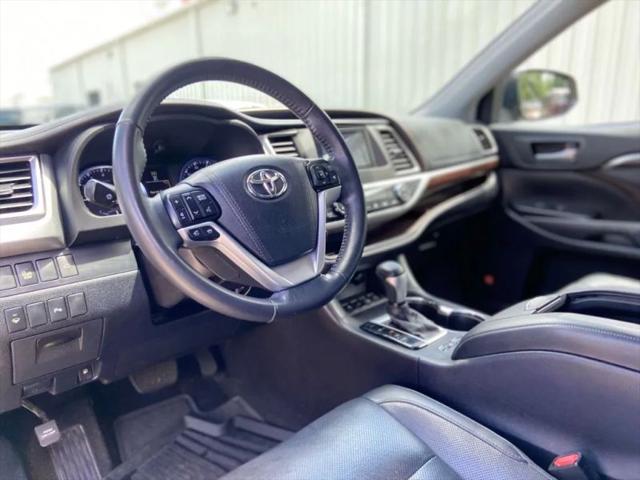 2015 Toyota Highlander Limited V6