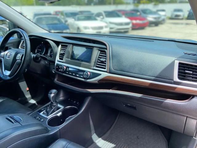 2015 Toyota Highlander Limited V6