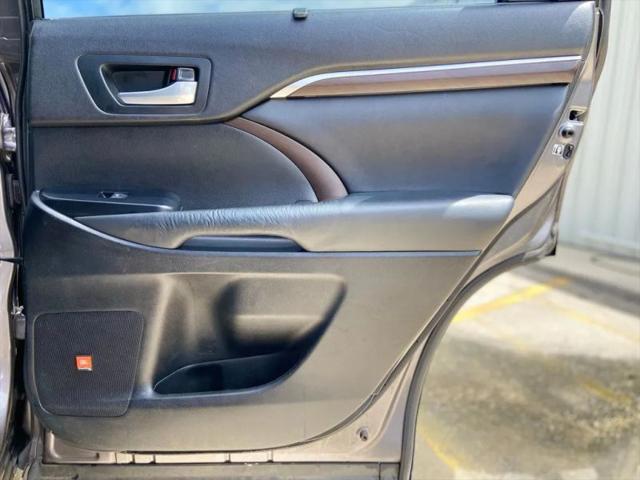 2015 Toyota Highlander Limited V6