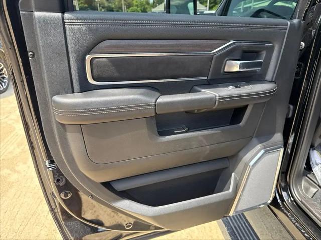 2026 Ram 2500 Laramie Crew Cab 4x4 64 Box