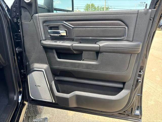 2026 Ram 2500 Laramie Crew Cab 4x4 64 Box