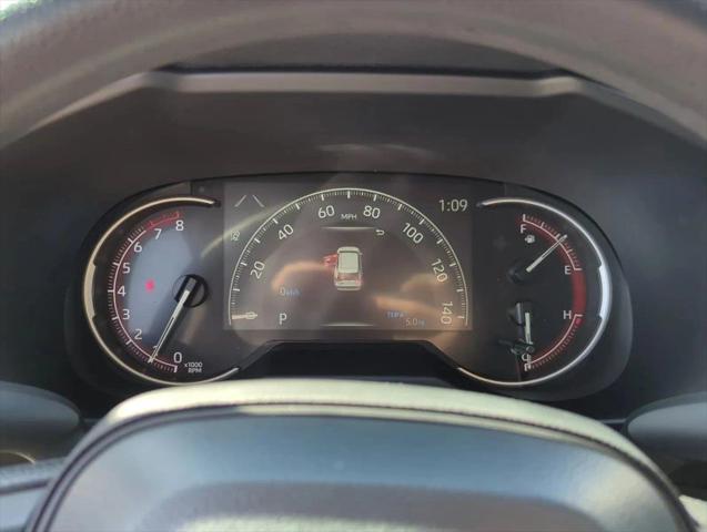 2025 Toyota RAV4 LE