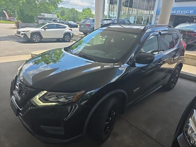 2017 Nissan Rogue SV for sale in Louisville, KY