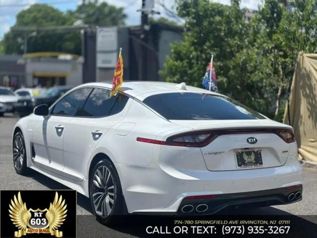 2019 Kia Stinger Base